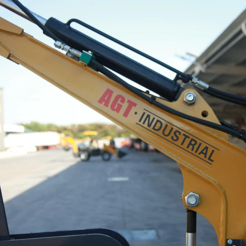 1 Ton 2024 AGT Mini Excavator W/ SIDE SWING BOOM & HYDRAULIC THUMB | AGT DM12-C