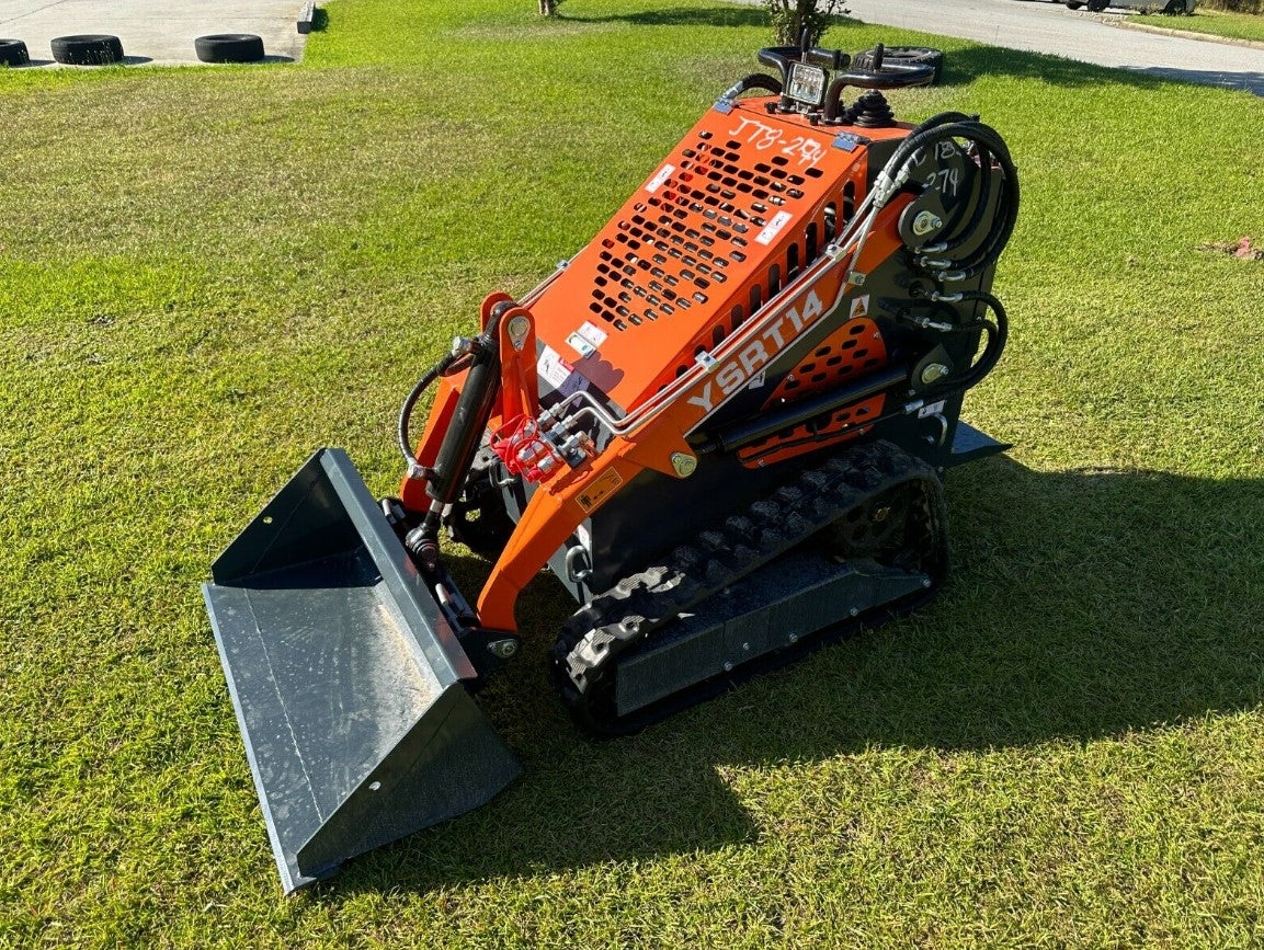 AGT-YSRT14 Compact Skid Steer Loader - 13.5HP B&S Engine