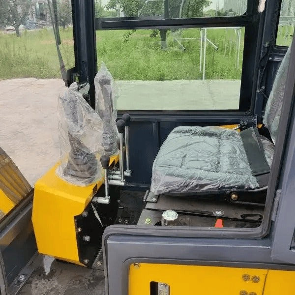 TYPHON Terror X Mini Excavator – 2,500lb Trench Digger w Cabin USA